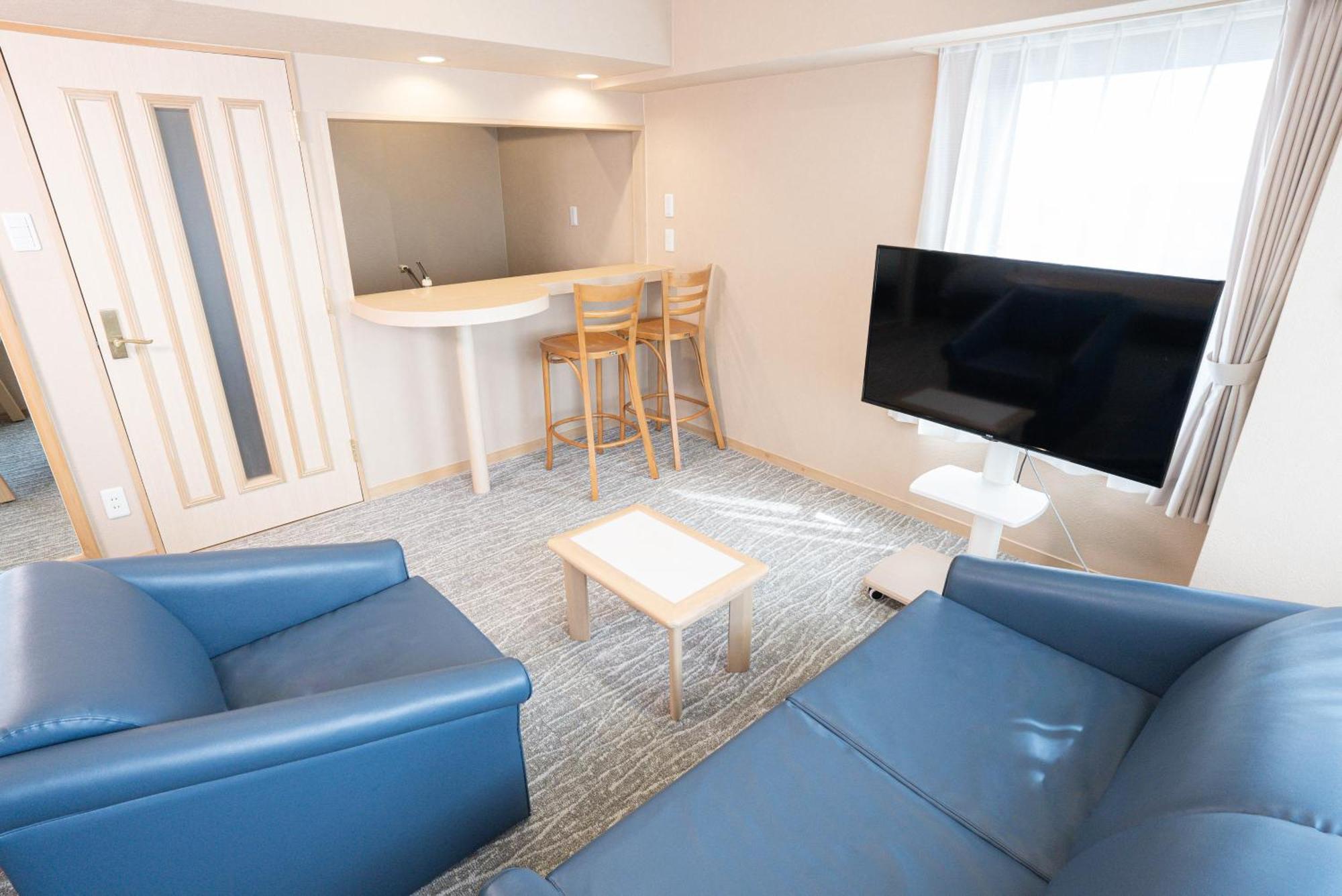 Hotel Alpha Inn Акіта Екстер'єр фото